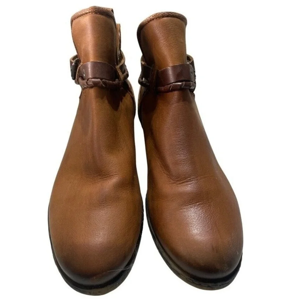 Free People Low Rider Tan Leather Snake Embossed Ankle Boots Womens 9.5